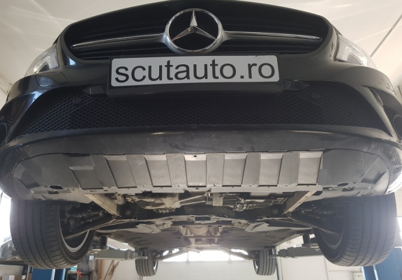 Scut motor metalic Mercedes  CLA X117