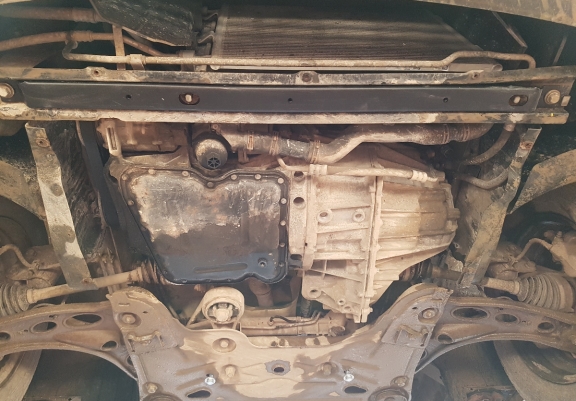 Scut motor metalic Renault Trafic