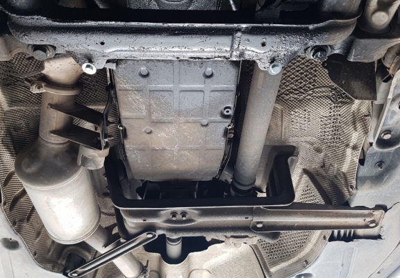 Scut motor metalic Mercedes ML W164