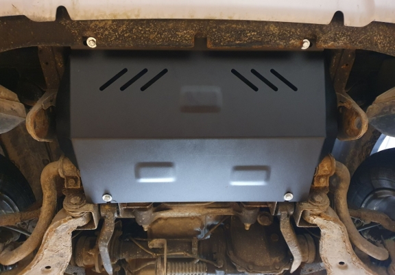Scut radiator Mitsubishi L200