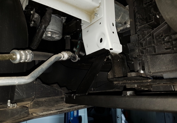 Scut motor metalic Peugeot Expert Autoutilitar